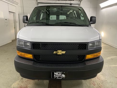 New 2025 Chevrolet Express 2500 image 2