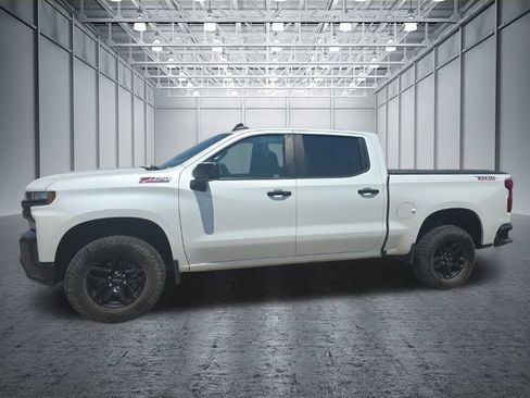 Used 2021 Chevrolet Silverado 1500 LT Trail Boss w/ Bed Protection Package AWD/4WD image 3