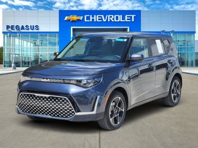 Used 2025 Kia Soul EX
