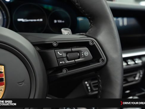 Used 2024 Porsche 911 Carrera S image 32