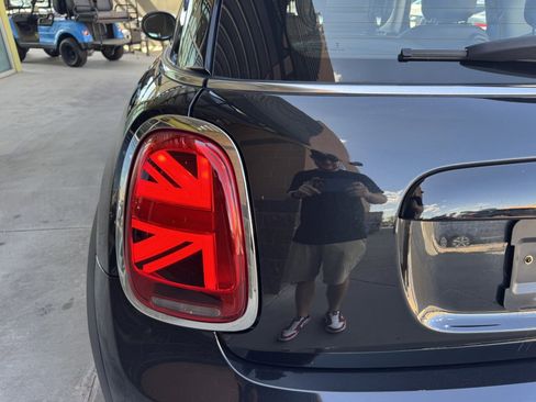 Used 2024 MINI Cooper 2-Door Hardtop image 14