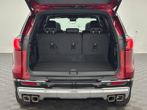 New 2026 GMC Acadia Denali w/ Super Cruise Package FWD image 13
