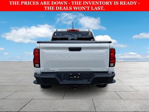 Used 2023 Chevrolet Colorado W/T w/ Advanced Trailering Package RWD image 7