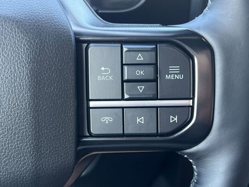 New 2026 Ford F250 Platinum w/ FX4 Off-Road Package image 32