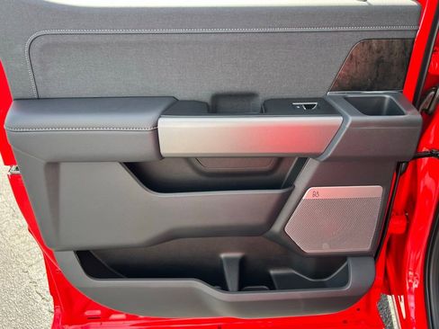 New 2026 Ford F250 Lariat w/ Lariat Premium Package image 17