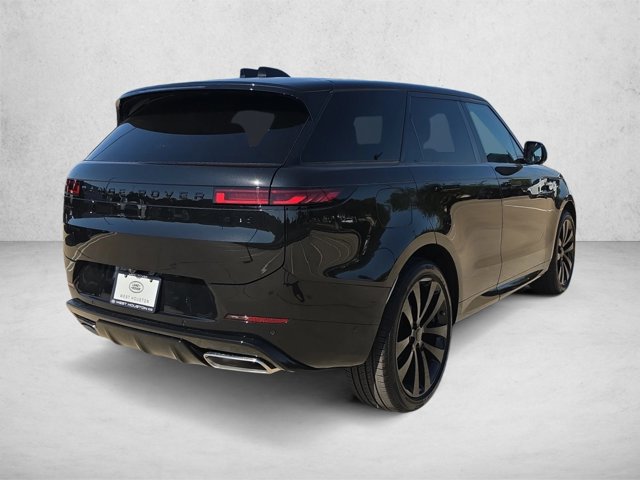New 2026 Land Rover Range Rover Sport Dynamic SE AWD/4WD image 2