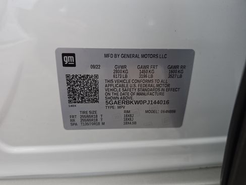 Used 2023 Buick Enclave Essence FWD image 41