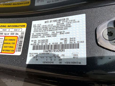 Used 2024 Ford Mustang GT Premium image 37