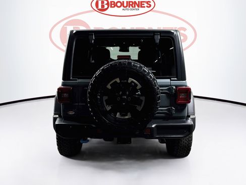 Used 2025 Jeep Wrangler Unlimited Rubicon 4xe w/ Safety Group AWD/4WD image 8