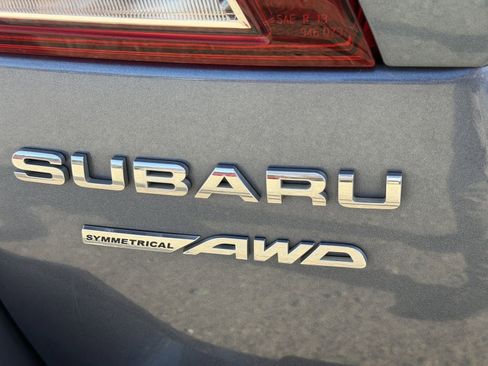 Used 2015 Subaru Outback 2.5i Limited image 18