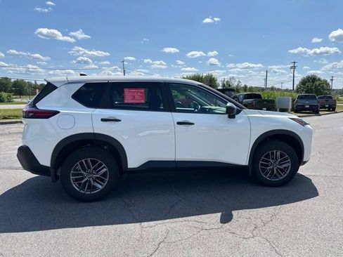 Certified 2023 Nissan Rogue S AWD/4WD image 6