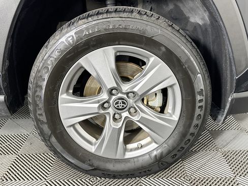 Used 2023 Toyota RAV4 LE AWD/4WD image 53