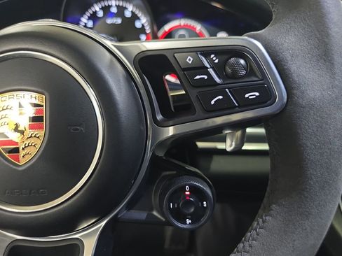 Used 2020 Porsche Panamera GTS image 21