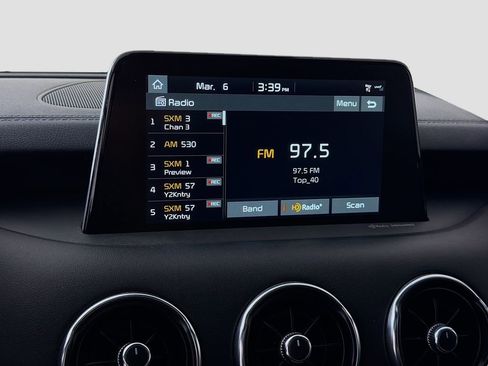 Used 2021 Kia Stinger GT2 image 17