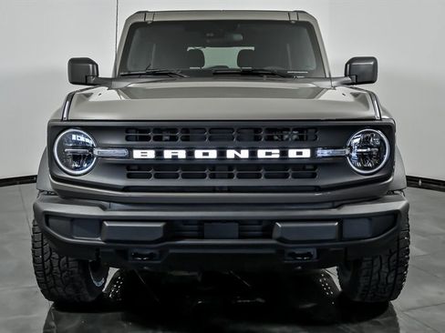 Used 2025 Ford Bronco 2-Door AWD/4WD image 4