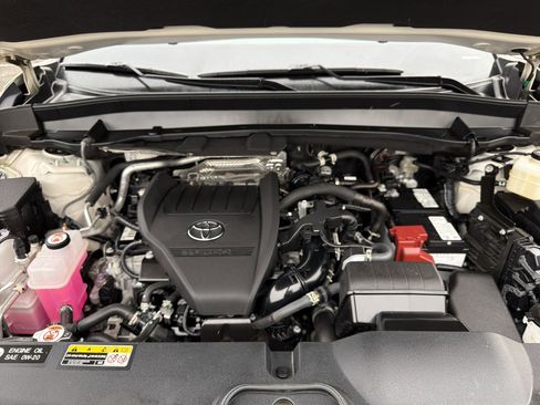 Used 2024 Toyota Grand Highlander Platinum image 13