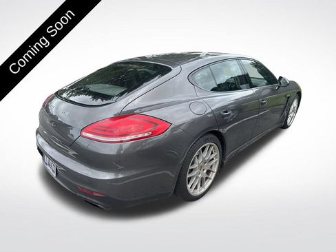 Used 2016 Porsche Panamera 4 AWD/4WD image 4