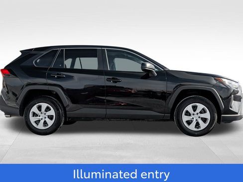 Certified 2024 Toyota RAV4 LE FWD image 8