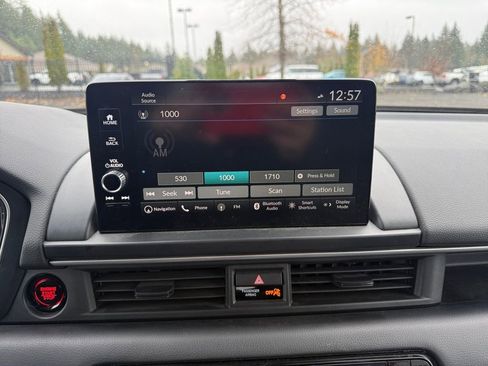 Used 2023 Honda Pilot Elite image 13