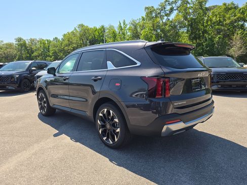 New 2026 Kia Sorento EX w/ EX Premium Package FWD image 6