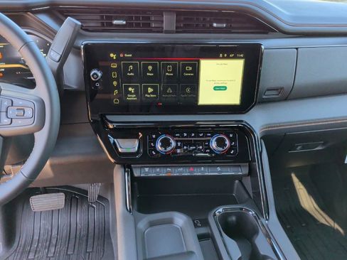 New 2026 GMC Sierra 2500 AT4 w/ AT4 Premium Plus Package image 23