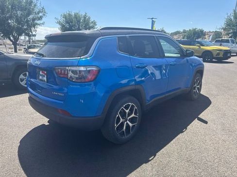 Used 2025 Jeep Compass Limited AWD/4WD image 4