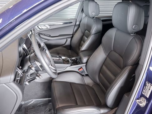 Certified 2025 Porsche Macan T image 5