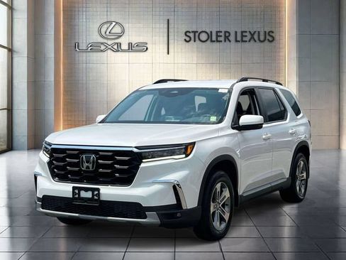 Used 2023 Honda Pilot EX-L image 3