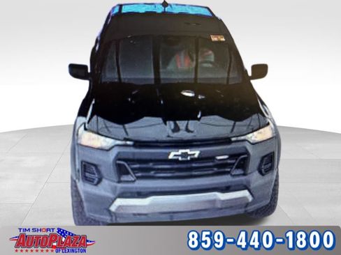Used 2024 Chevrolet Colorado Trail Boss w/ Advanced Trailering Package AWD/4WD image 2