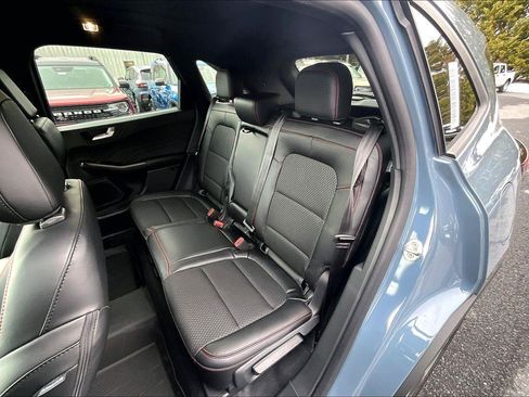 New 2026 Ford Escape ST-Line w/ Cold Weather Package AWD/4WD image 10