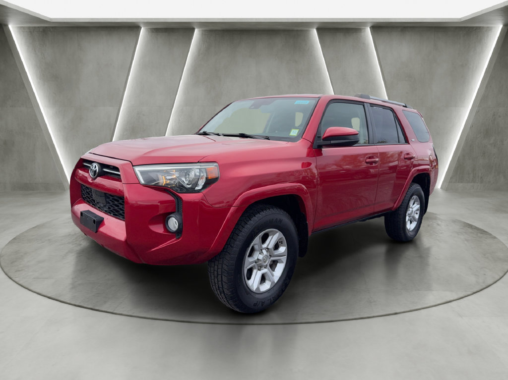 Used 2020 Toyota 4Runner SR5 AWD/4WD image 3