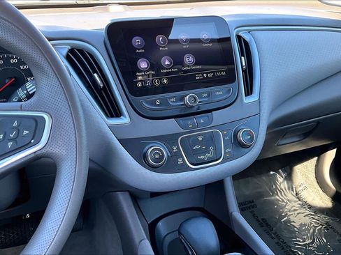 Used 2023 Chevrolet Malibu LS image 6