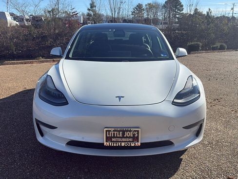 Used 2021 Tesla Model 3 Standard Range Plus image 13
