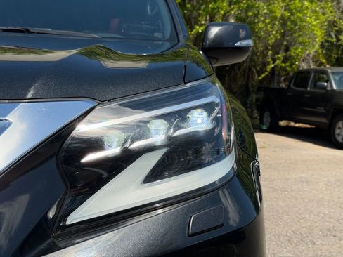 Used 2023 Lexus GX 460 Premium w/ Premium Plus Package image 5