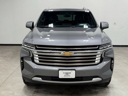 Used 2021 Chevrolet Tahoe High Country w/ Premium Package image 4
