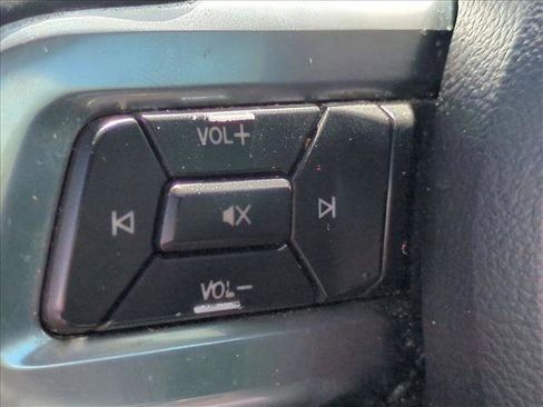 Used 2018 Ford Mustang Premium image 15