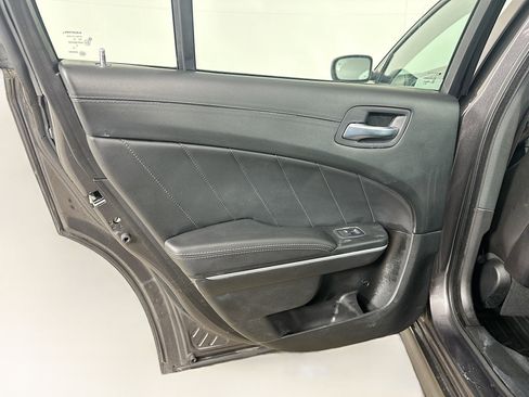 Used 2022 Dodge Charger Scat Pack w/ Plus Group image 27