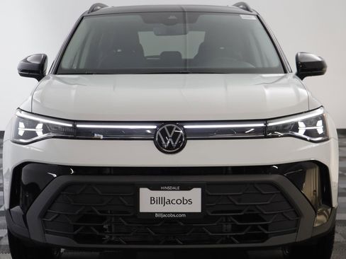 Used 2025 Volkswagen Taos SE image 20