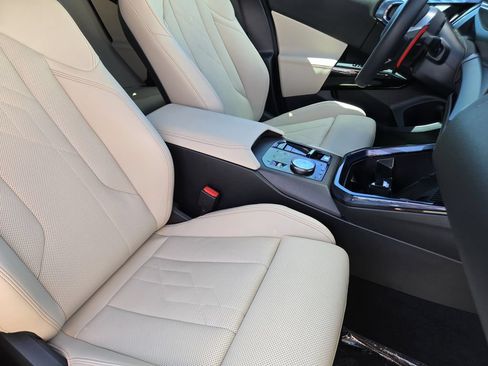 Certified 2025 BMW X3 M50 w/ Premium Package AWD/4WD image 15