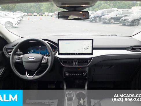 Used 2023 Ford Escape Platinum image 22