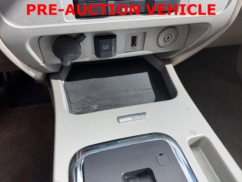 Used 2012 Ford Escape XLT FWD image 19