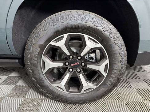 New 2026 GMC Yukon AT4 Ultimate AWD/4WD image 21