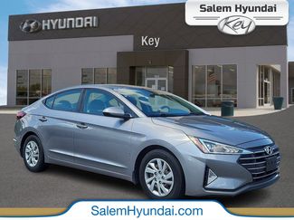 Used 2020 Hyundai Elantra SE w/ Cargo Package (C1) video 1