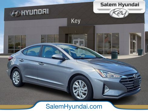 Used 2020 Hyundai Elantra SE w/ Cargo Package (C1) image 1