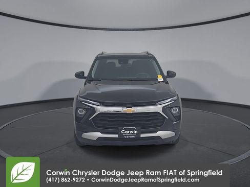 Used 2025 Chevrolet TrailBlazer LT image 5