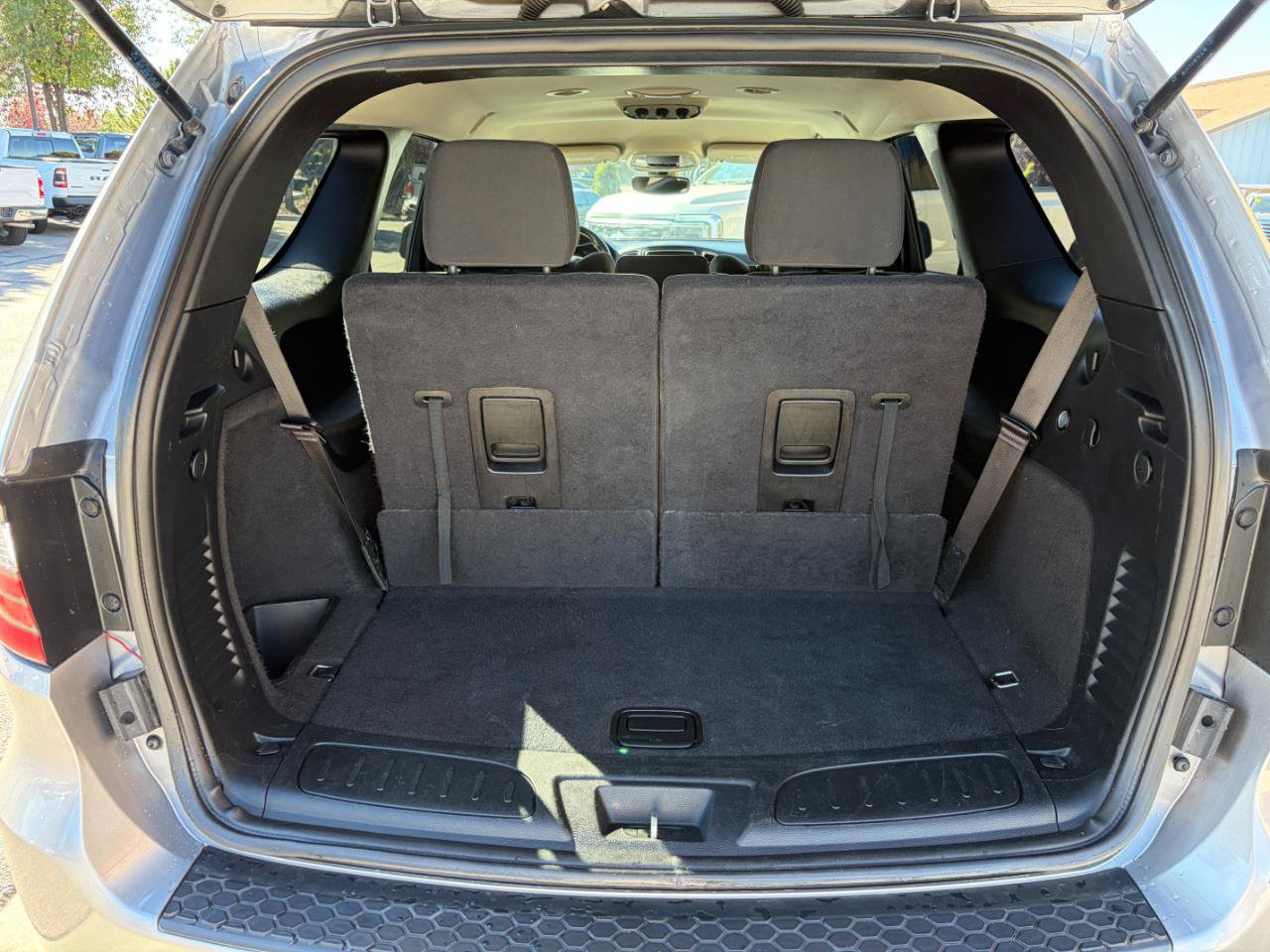 Used 2020 Dodge Durango SXT w/ 3rd Row Seating Group AWD/4WD image 7