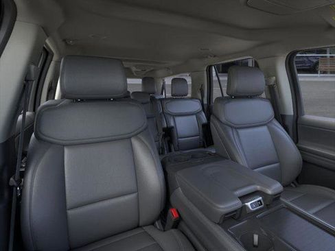 New 2026 Ford Expedition Max Active image 10