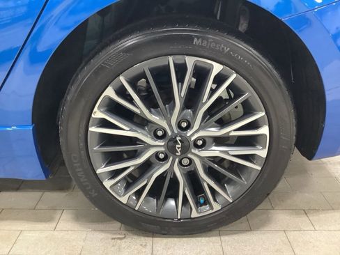 Certified 2023 Kia Forte GT-Line image 23