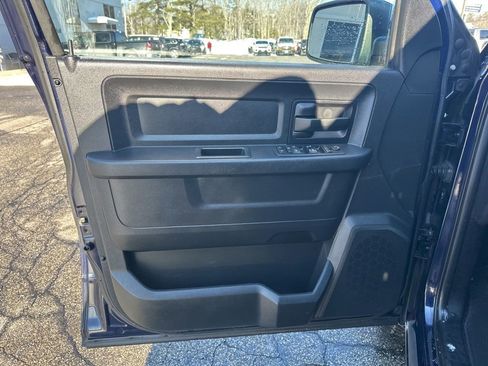 Used 2017 RAM 1500 Express w/ Express Value Package image 11