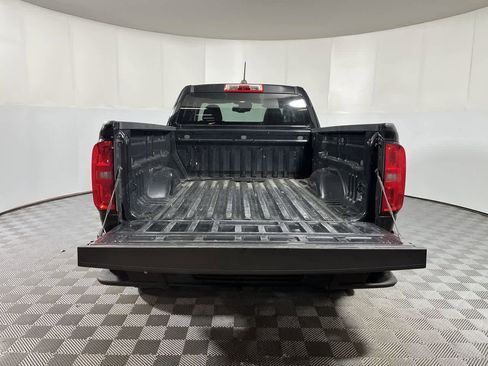 Used 2022 Chevrolet Colorado LT w/ Fleet Safety Package image 27